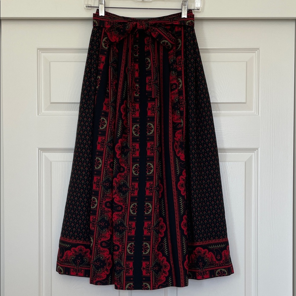 NWOT Souleiado French Pleated Black and Red Midi Skirt Women's 6